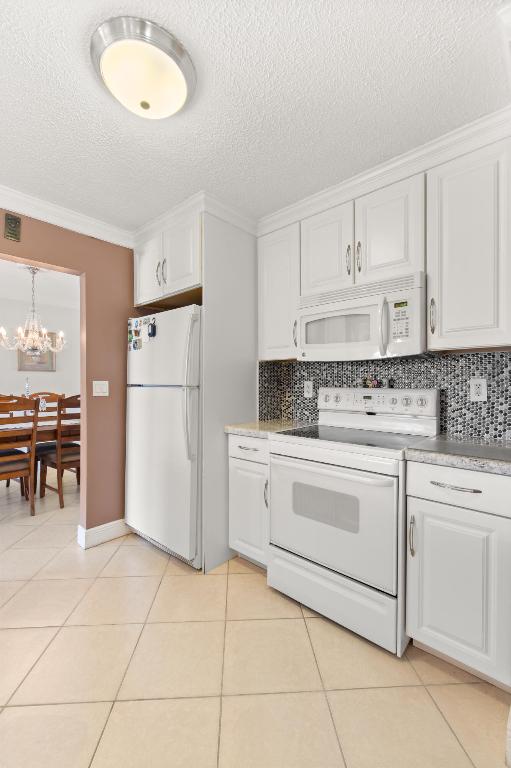 PALM BEACH LEISUREVILLE SEC 7 - Residential