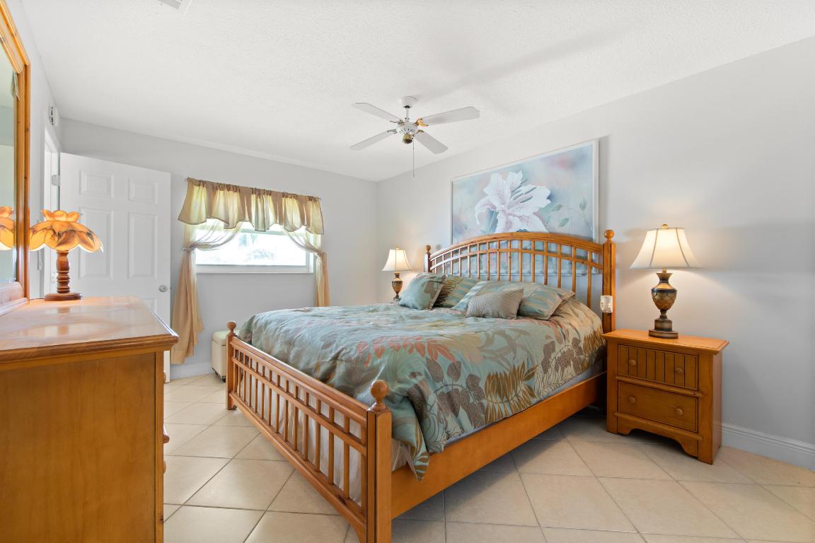 PALM BEACH LEISUREVILLE SEC 7 - Residential