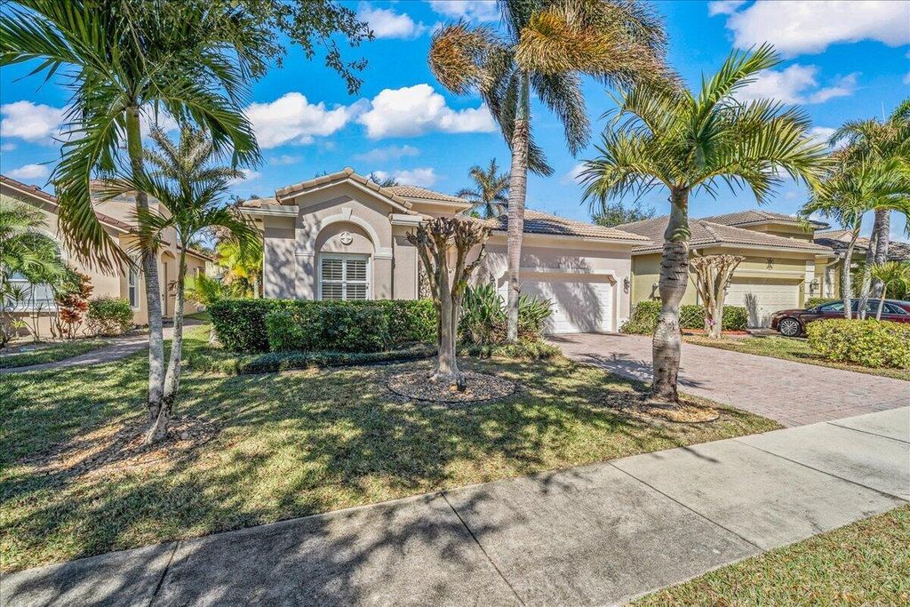 Photo of 5730 Sunberry Circle, Fort Pierce, FL 34951 (MLS # R11160241)