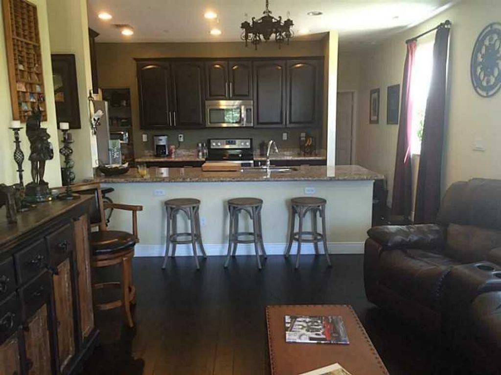 Photo of 995 SW 147th Ave, Pembroke Pines, FL 33027 (MLS # F10297864)