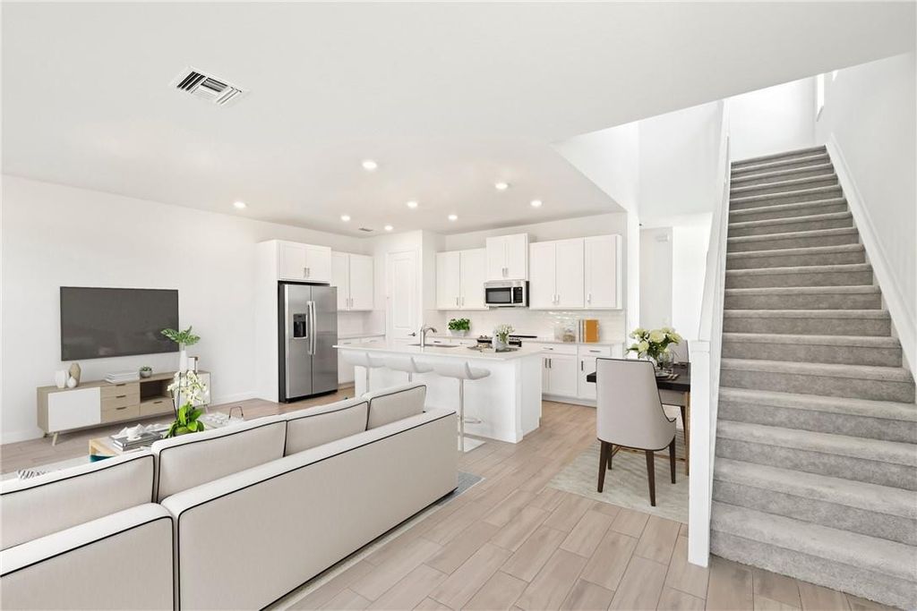 Photo of 5753 Veranda Way #5, Boca Raton, FL 33433 (MLS # B26016316)