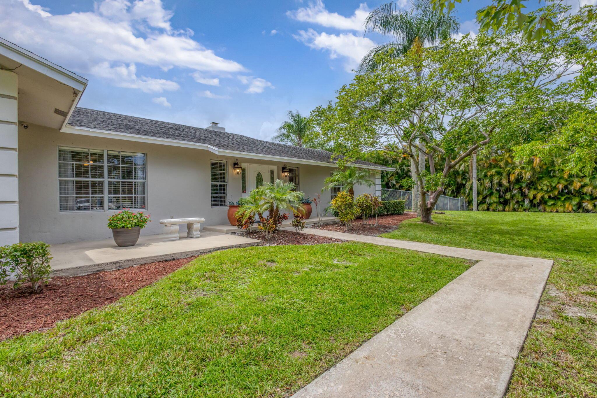 15315 78th Drive N