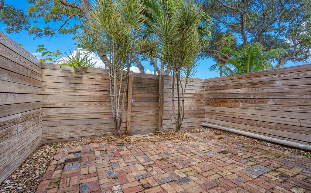 Photo of 1917 NE 3rd Street #113, Deerfield Beach, FL 33441 (MLS # F10525430)