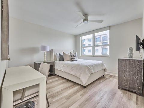 Tiny photo for 99 SE Mizner Boulevard #Ph 35, Boca Raton, FL 33432 (MLS # B26025590)