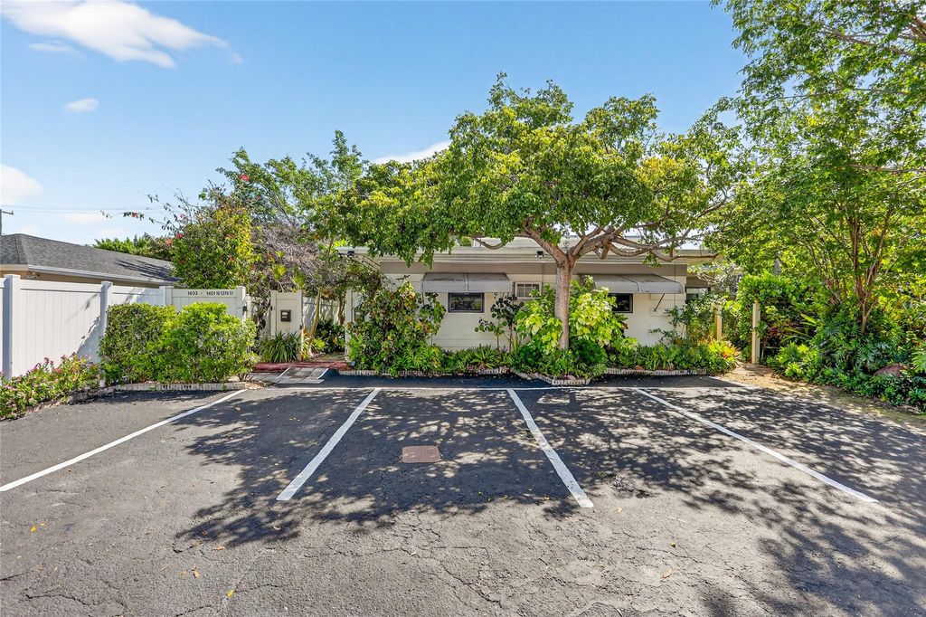 Photo of 14011403 NE 13th Street, Fort Lauderdale, FL 33304 (MLS # F10502941)