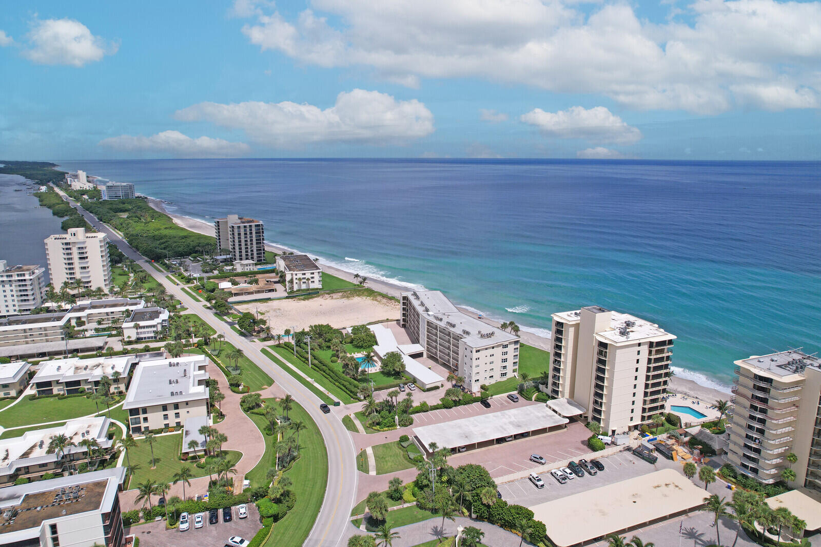 OCEAN TOWERS CONDO APTS - Residential