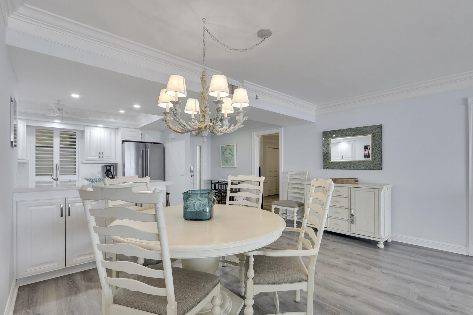 OCEAN TOWERS CONDO APTS - Residential