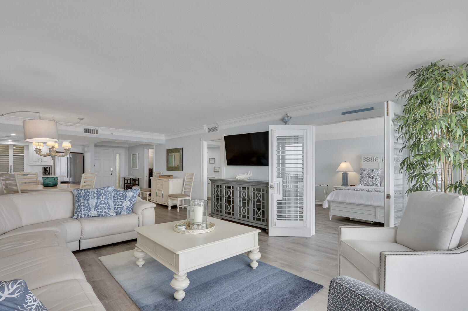 OCEAN TOWERS CONDO APTS - Residential