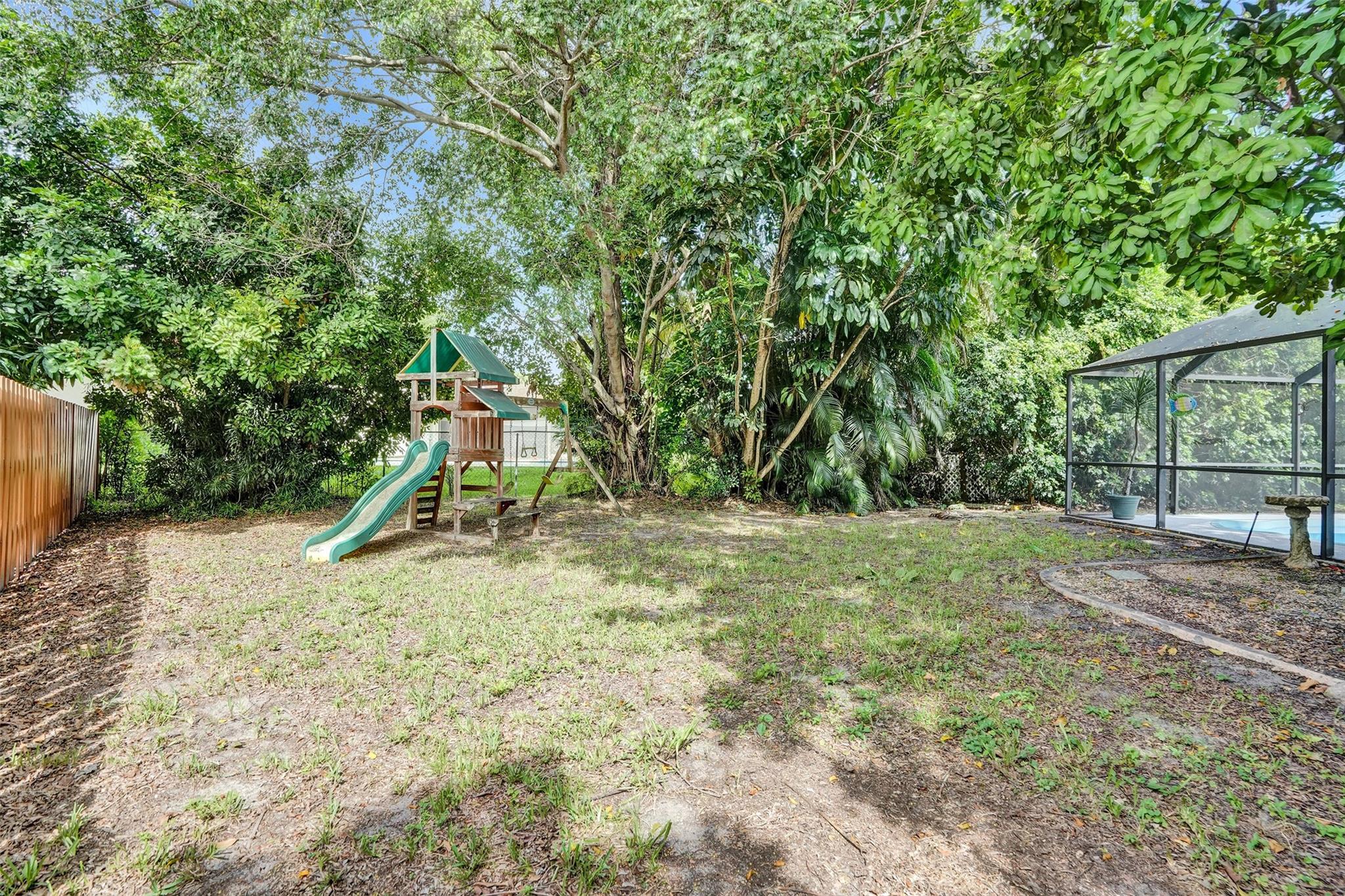 Greenwood II 103-46 B - Residential
