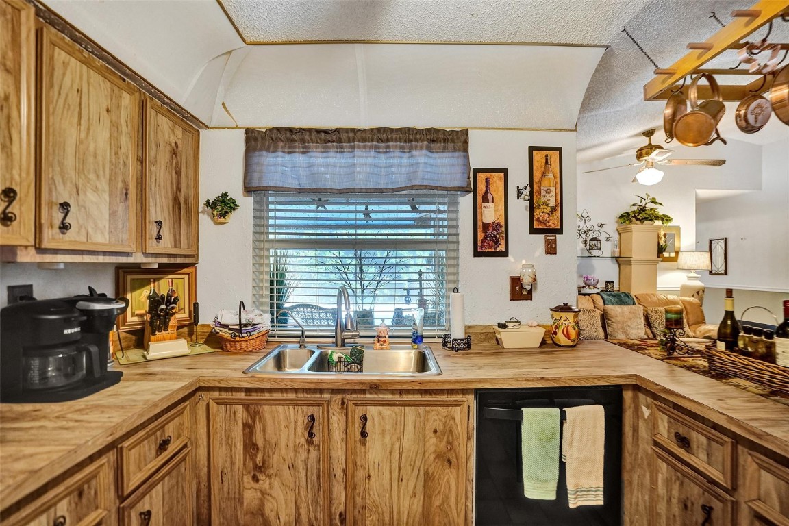 Greenwood II 103-46 B - Residential