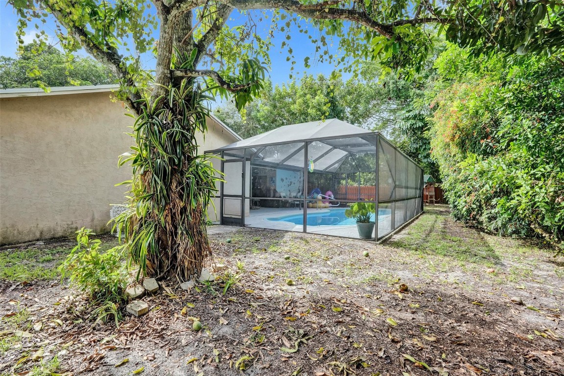 Greenwood II 103-46 B - Residential