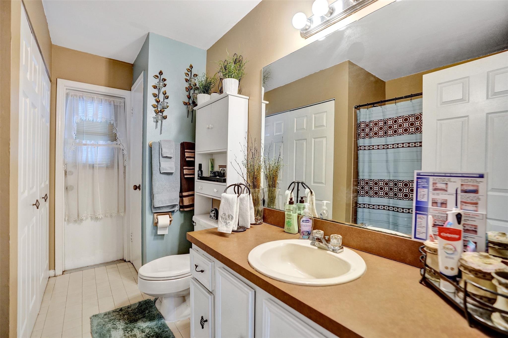 Greenwood II 103-46 B - Residential