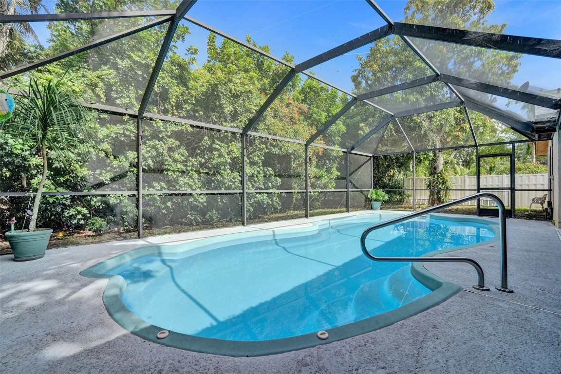 Greenwood II 103-46 B - Residential