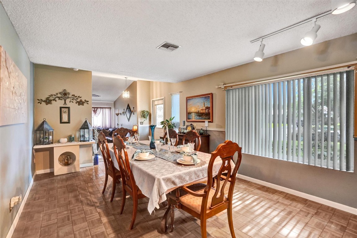 Greenwood II 103-46 B - Residential