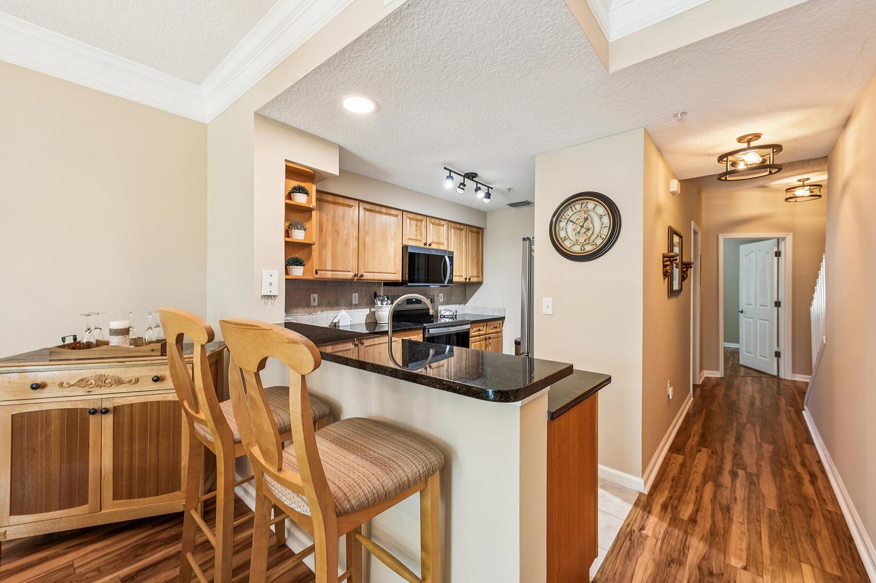 2020 Alta Meadows Lane 504