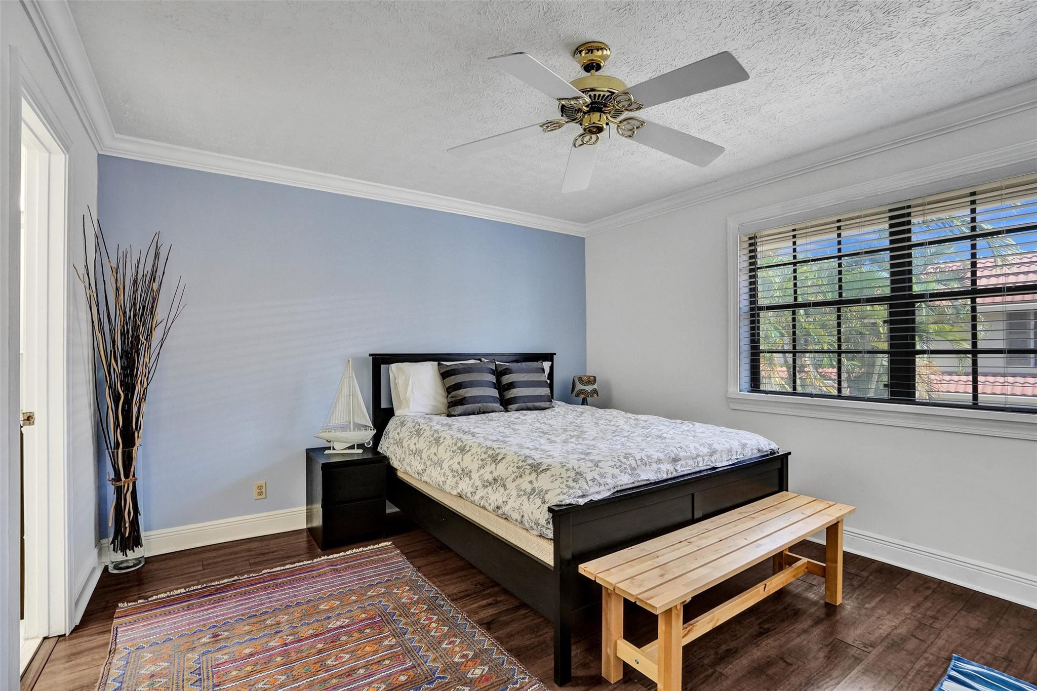 SOUTHPORT TOWNHOMES 1 CONDO - Residential