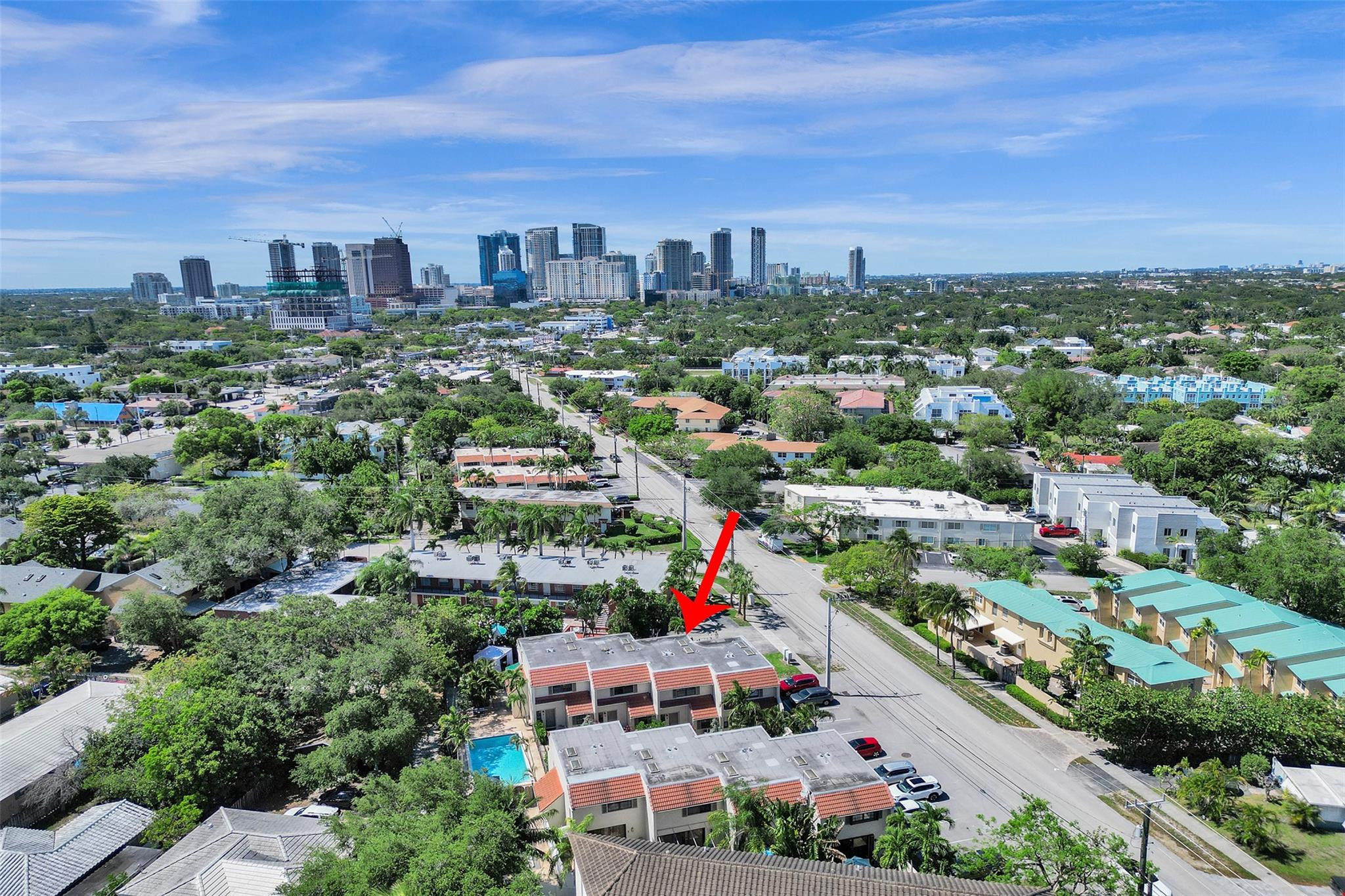 SOUTHPORT TOWNHOMES 1 CONDO - Residential