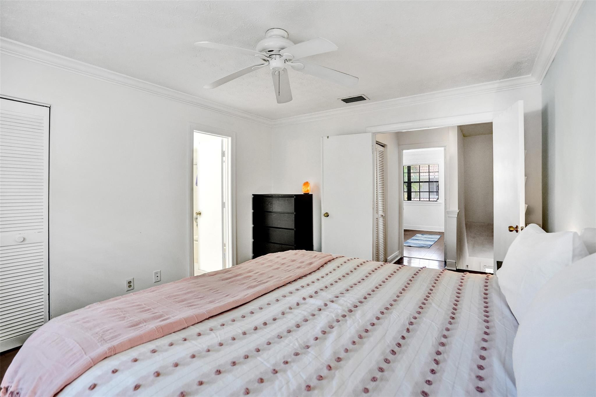 SOUTHPORT TOWNHOMES 1 CONDO - Residential
