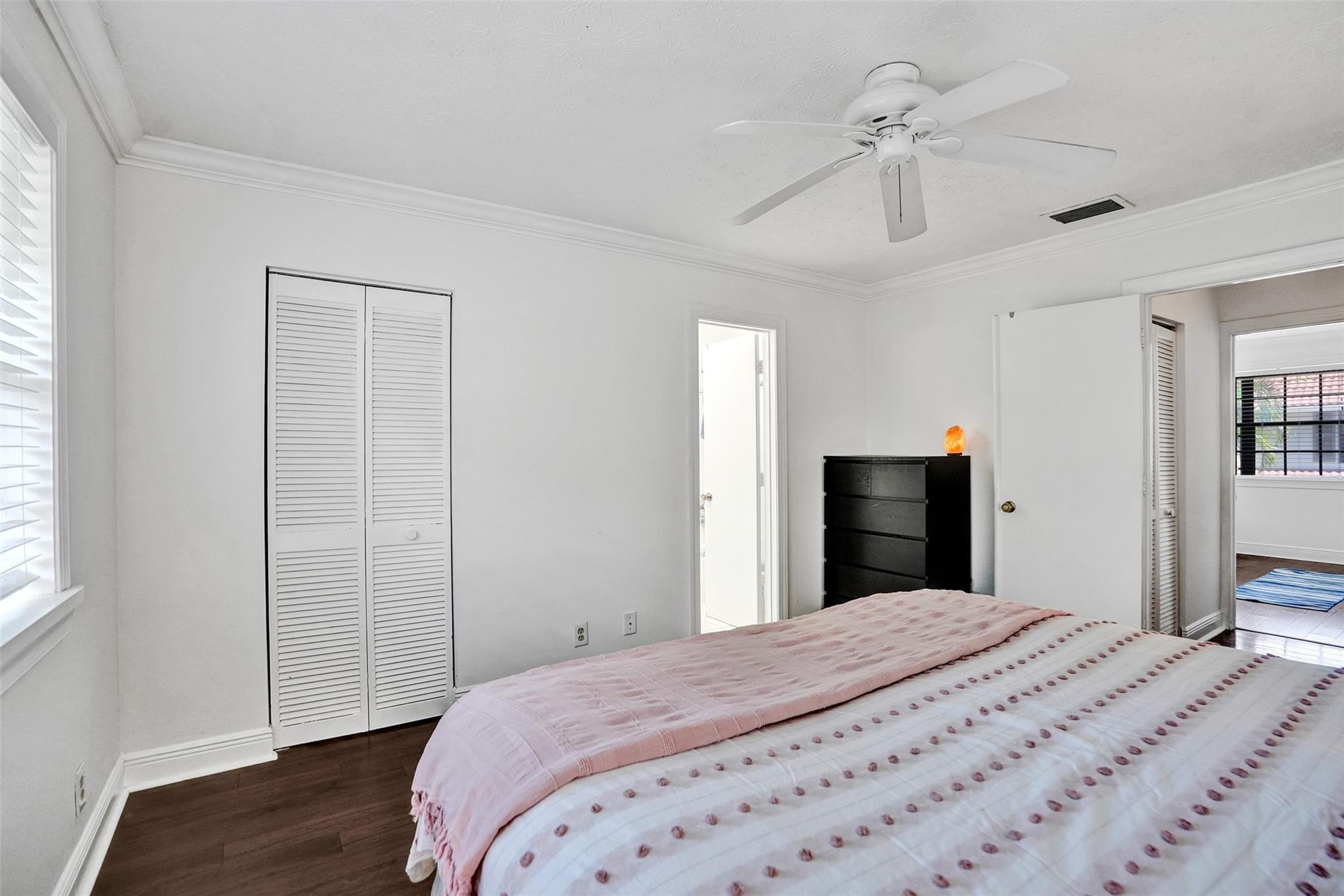 SOUTHPORT TOWNHOMES 1 CONDO - Residential