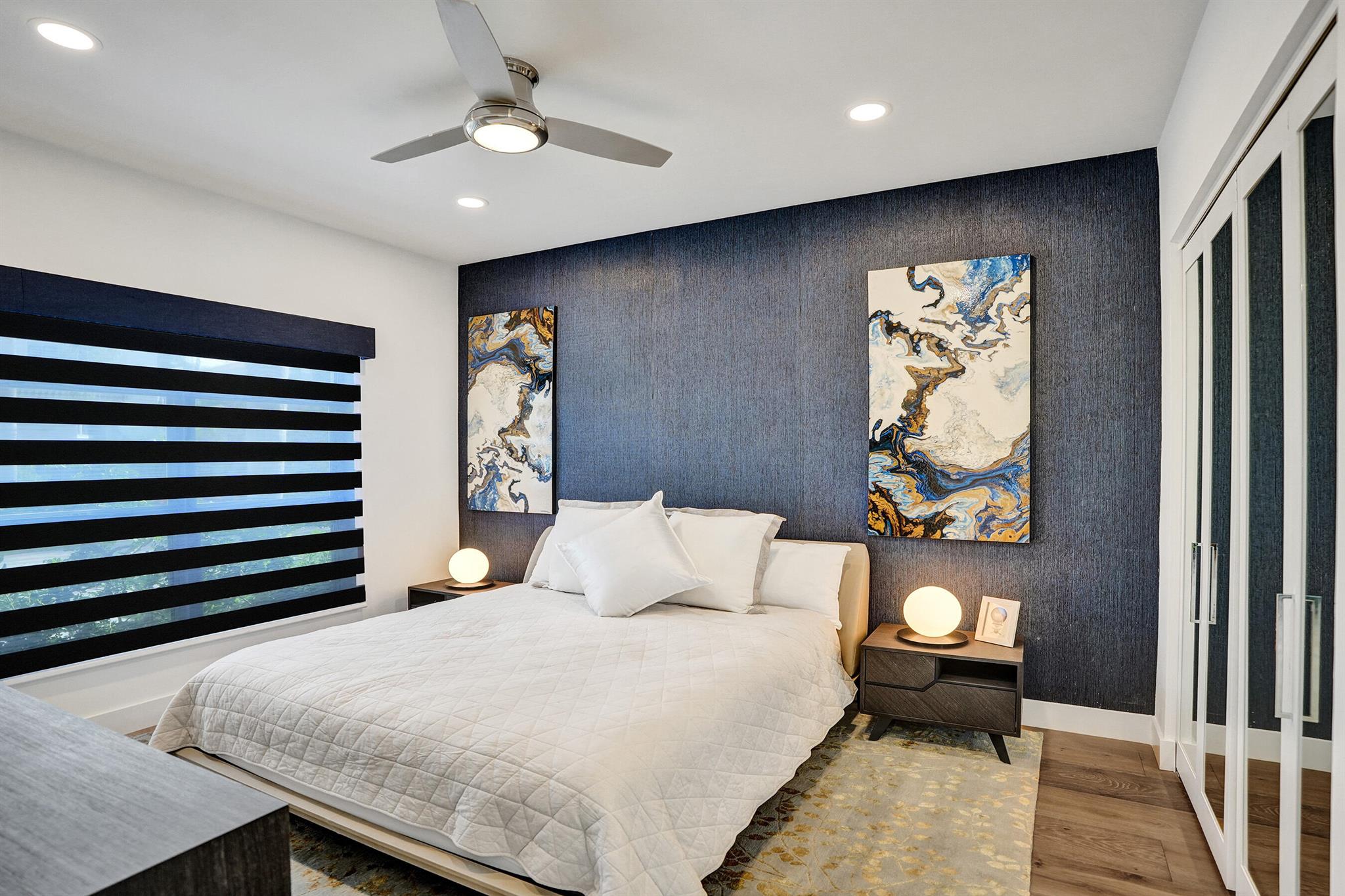 MAYFAIR AT WOODFIELD COUN - Residential