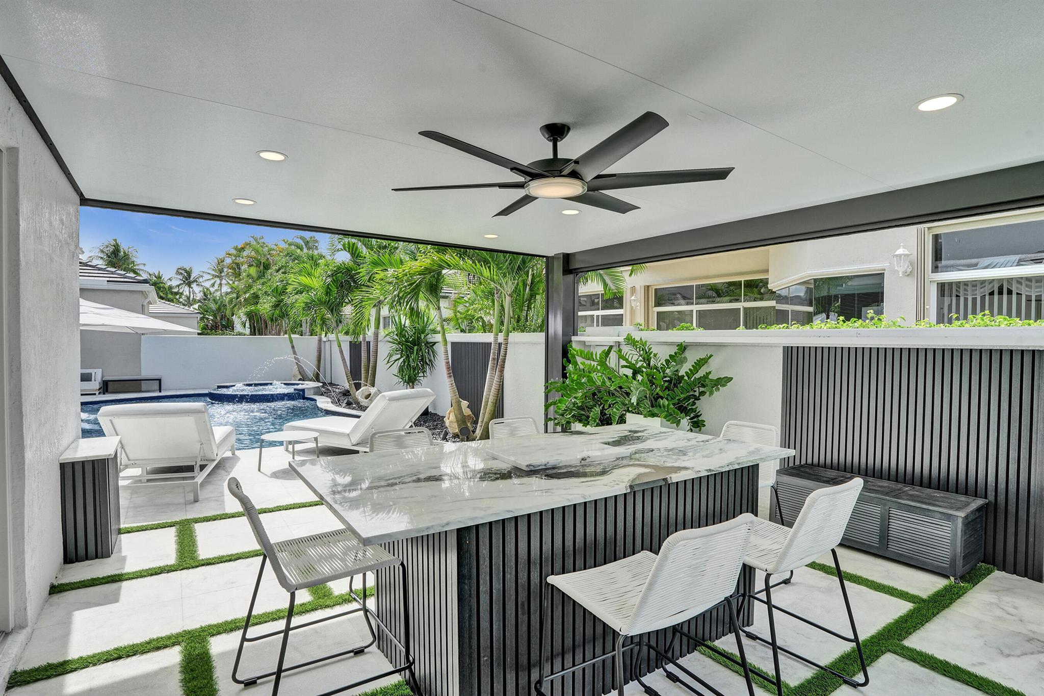 MAYFAIR AT WOODFIELD COUN - Residential