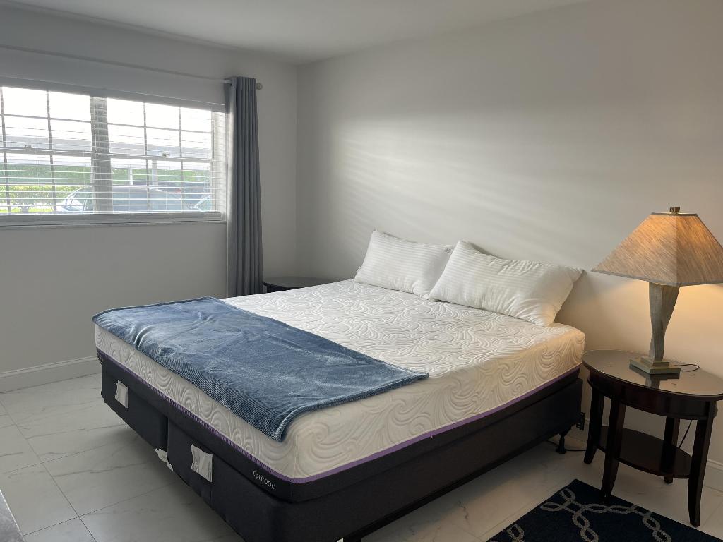 ATLANTIS SHERBROOKE VILLAS EAST CONDO - Residential