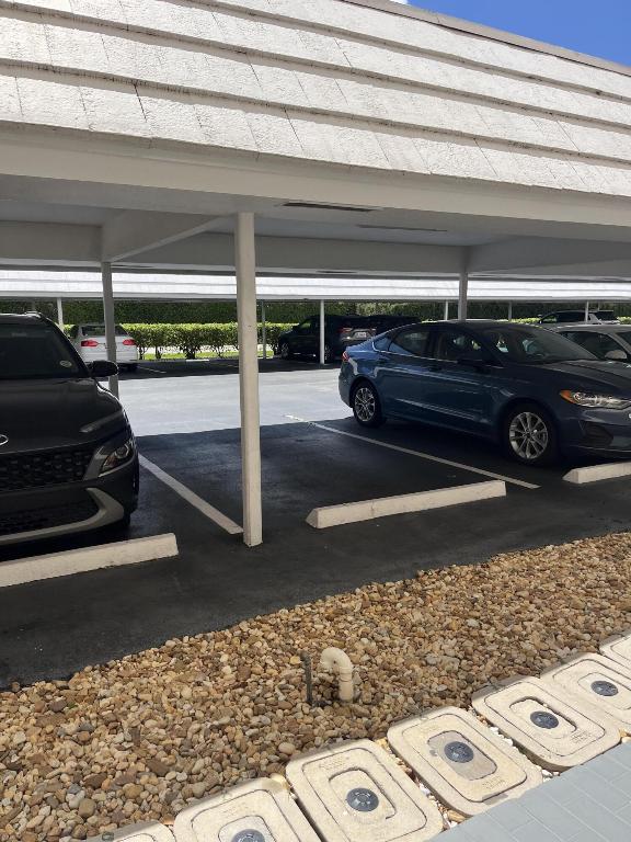 ATLANTIS SHERBROOKE VILLAS EAST CONDO - Residential