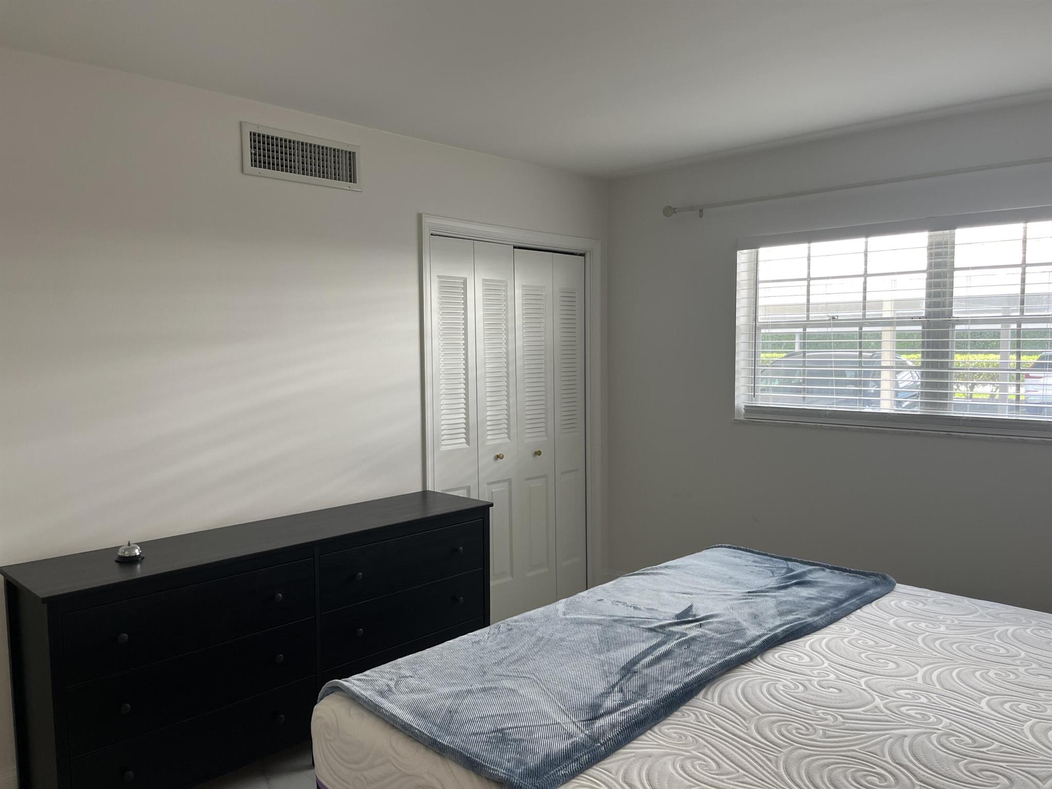 ATLANTIS SHERBROOKE VILLA - Residential