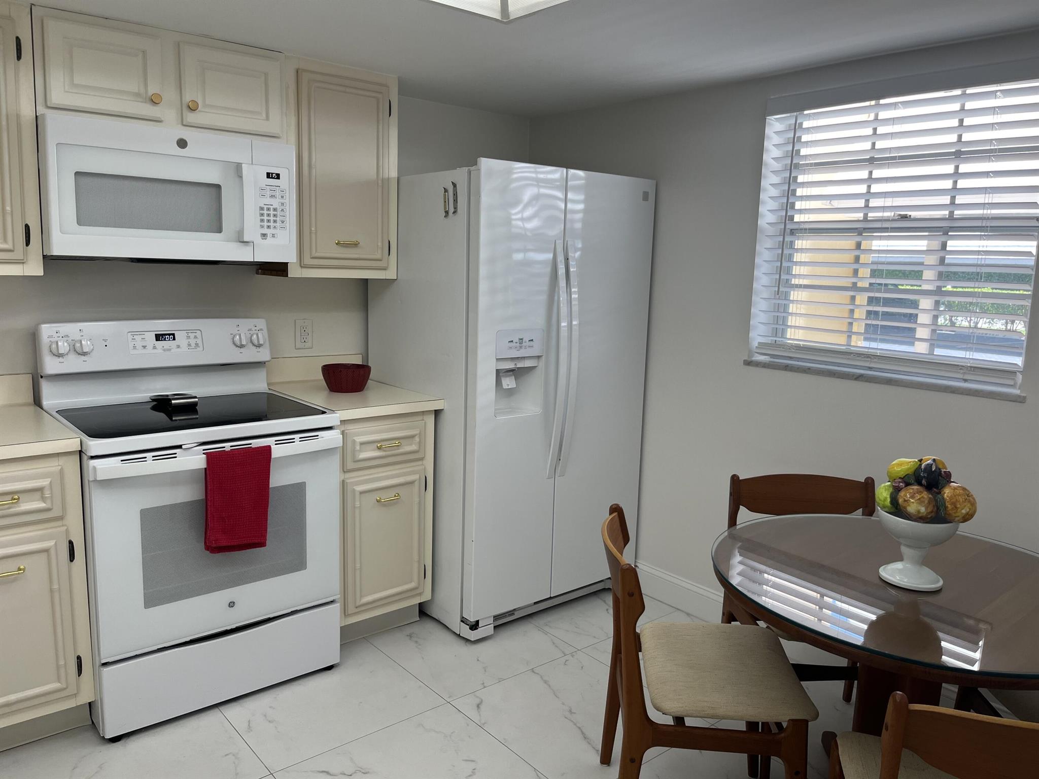 ATLANTIS SHERBROOKE VILLA - Residential