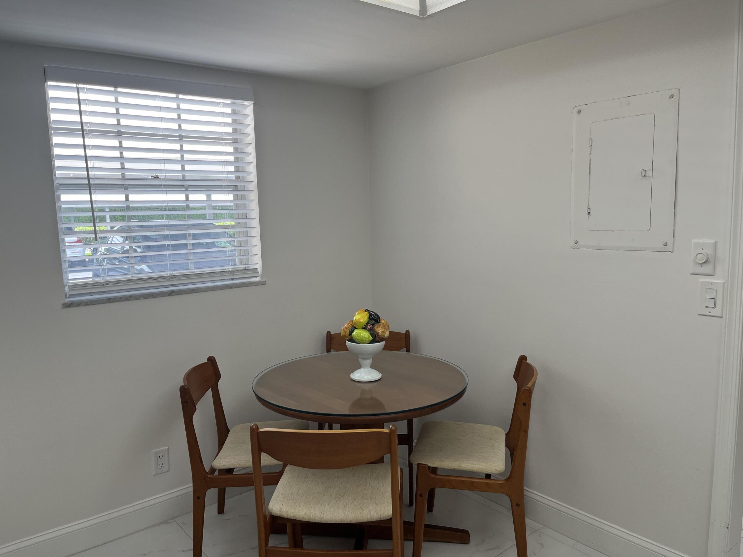 ATLANTIS SHERBROOKE VILLAS EAST CONDO - Residential