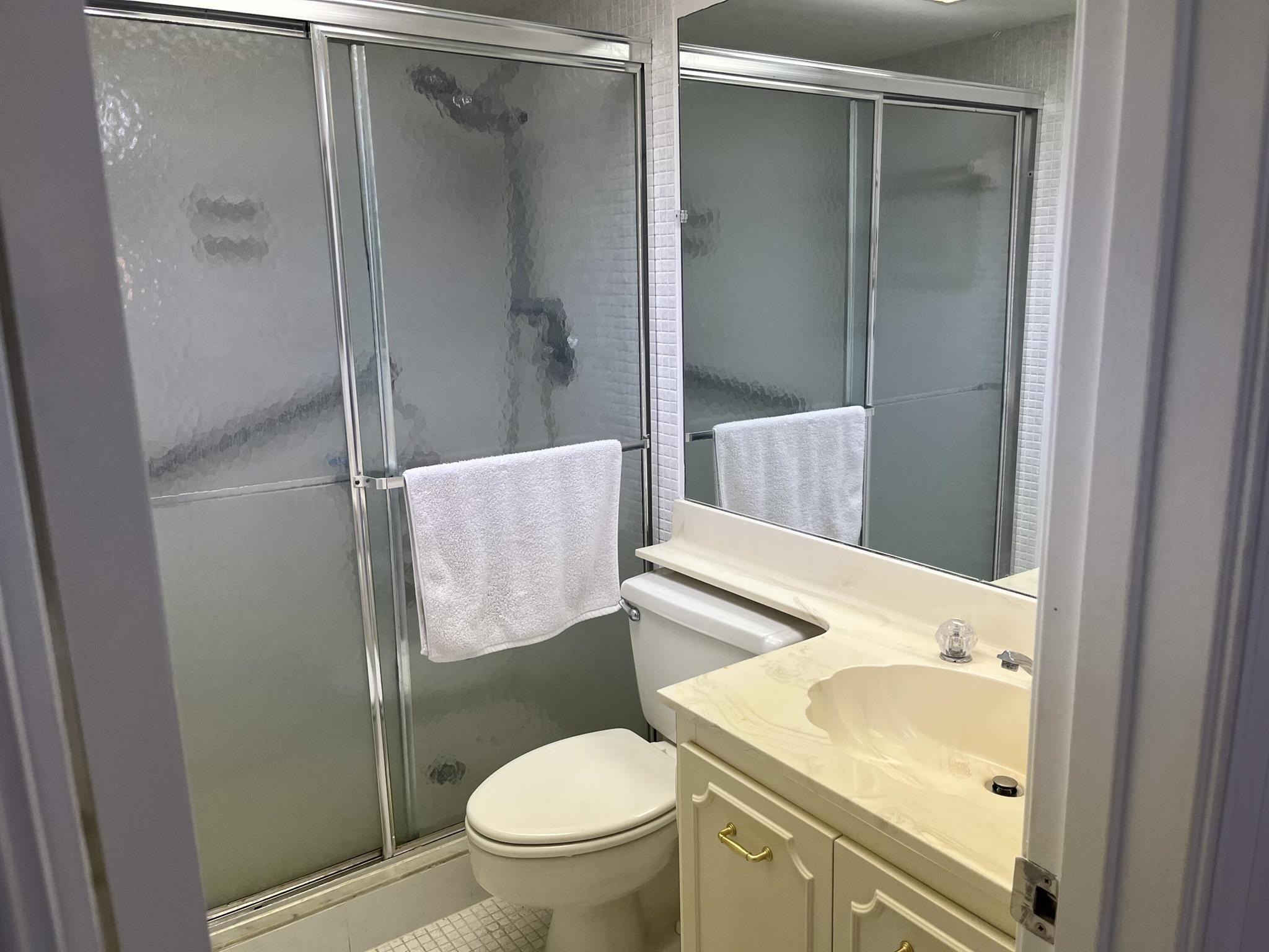 ATLANTIS SHERBROOKE VILLA - Residential