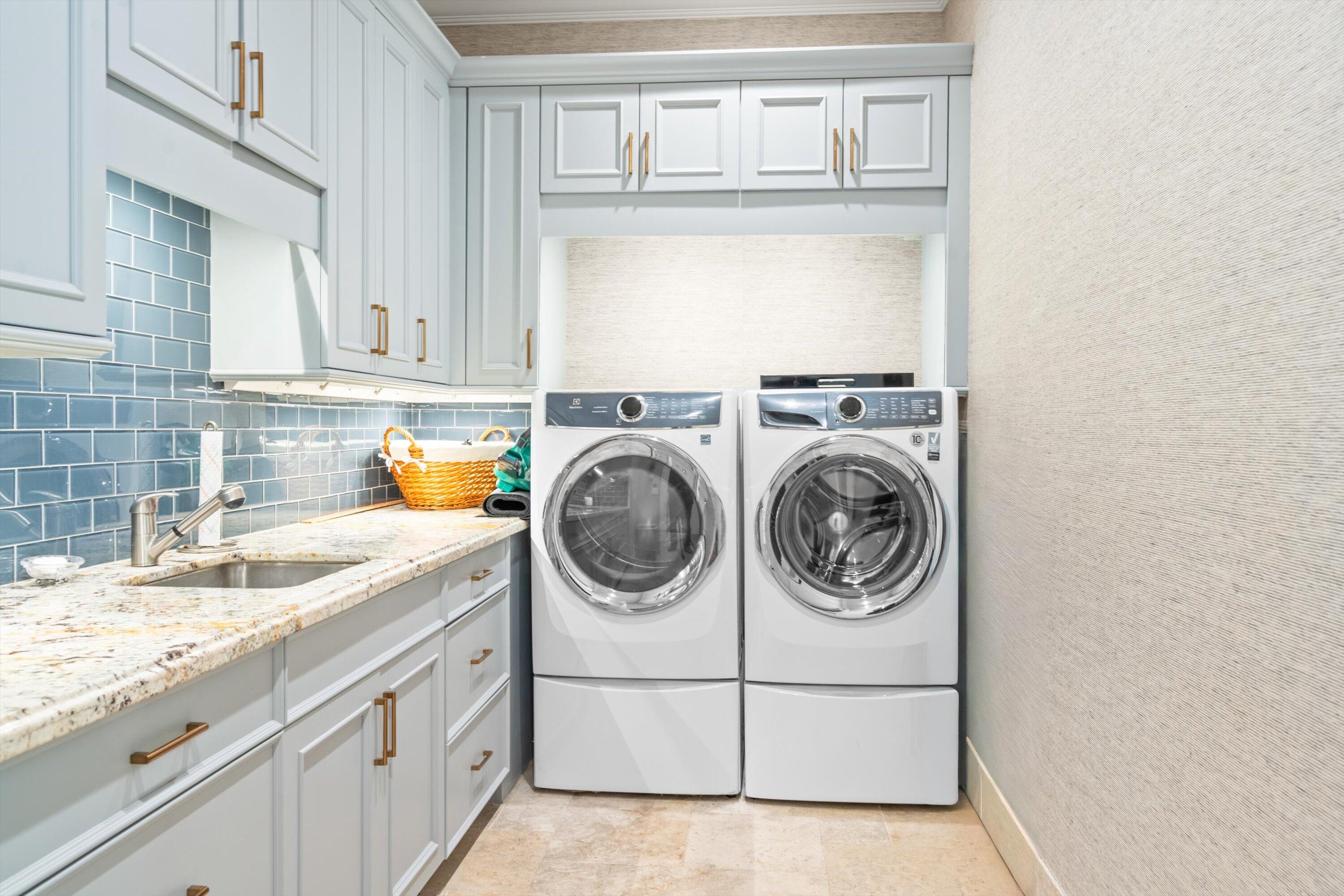 CYPRESS ISLAND OF PALM BEACH POLO & COUN - Residential