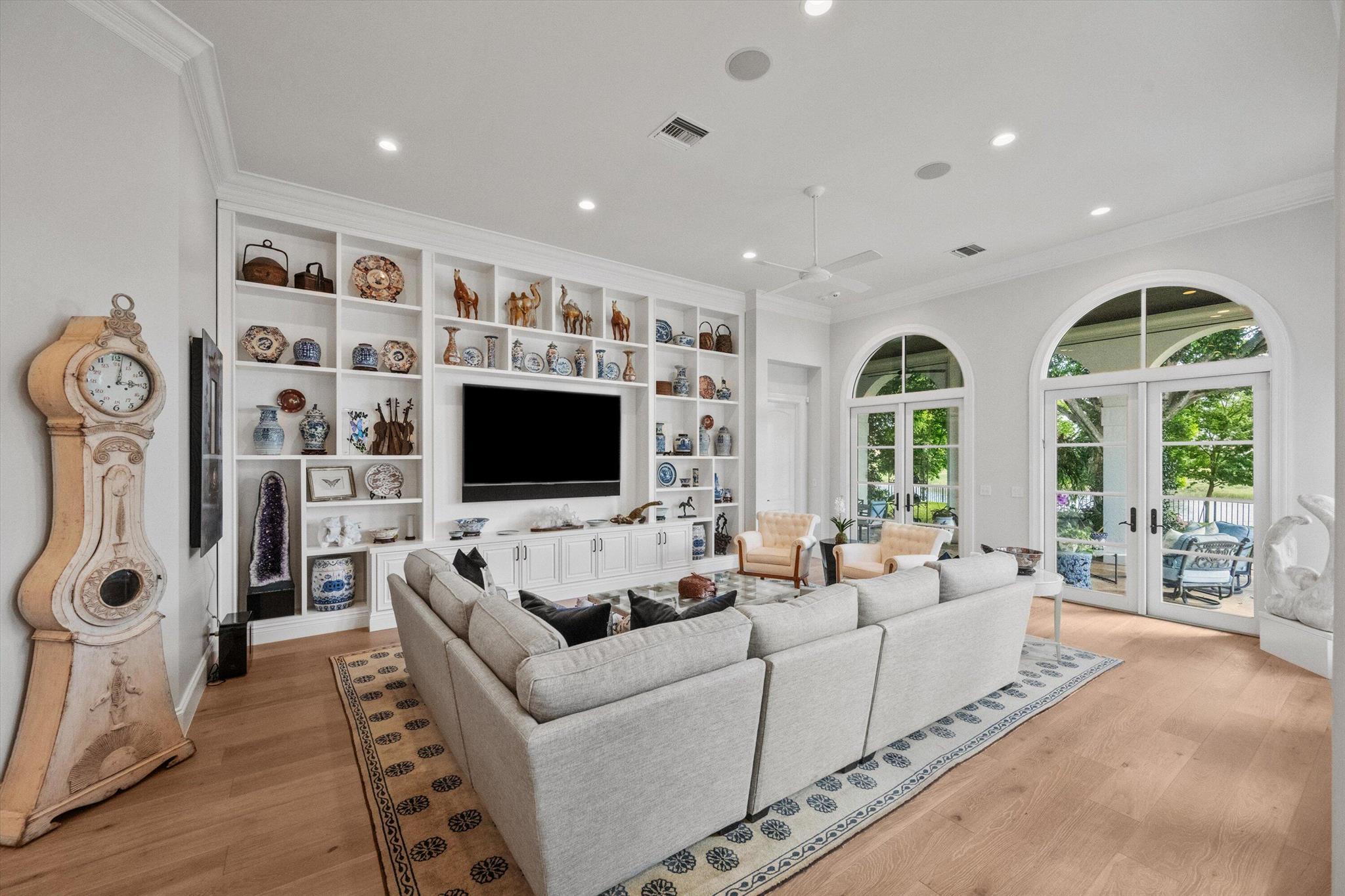 CYPRESS ISLAND OF PALM BE - Residential