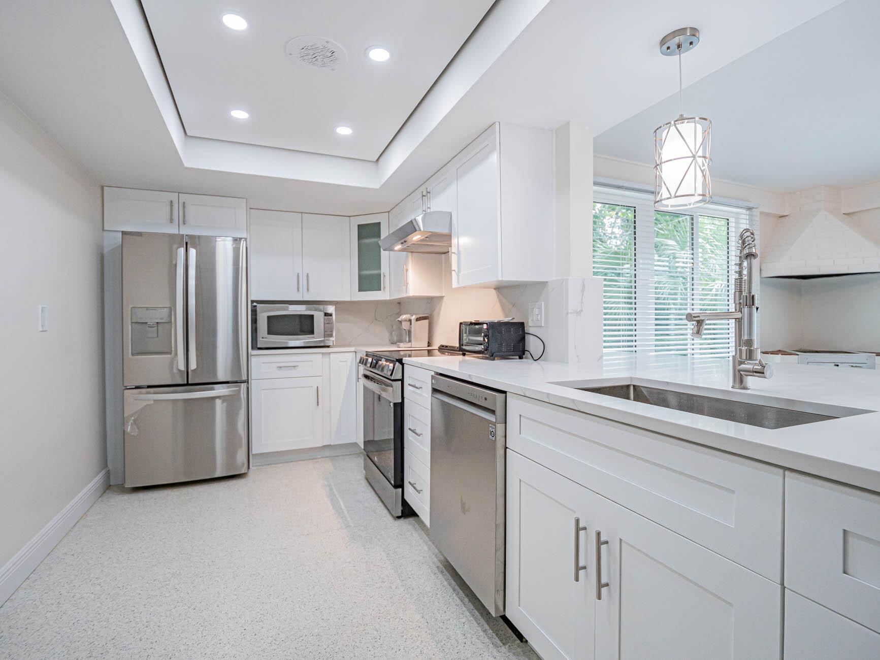 River Oak Estates - Residential Lease