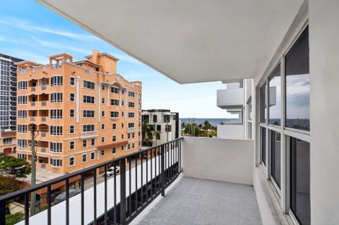 Tiny photo for 405 N Ocean Boulevard #507, Pompano Beach, FL 33062 (MLS # B26037721)