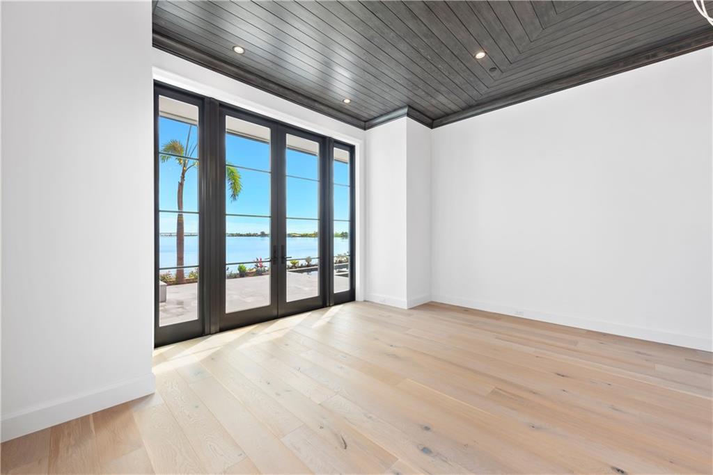 Floridian Golf Club - Residential