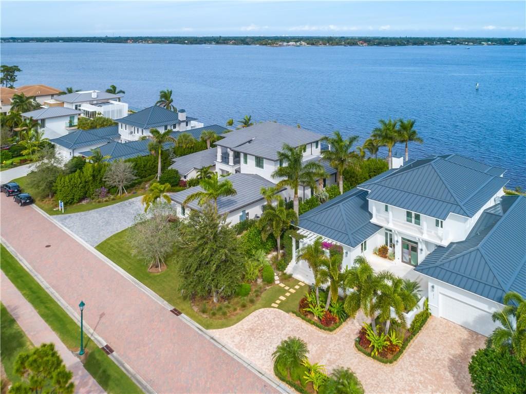 Floridian Golf Club - Residential