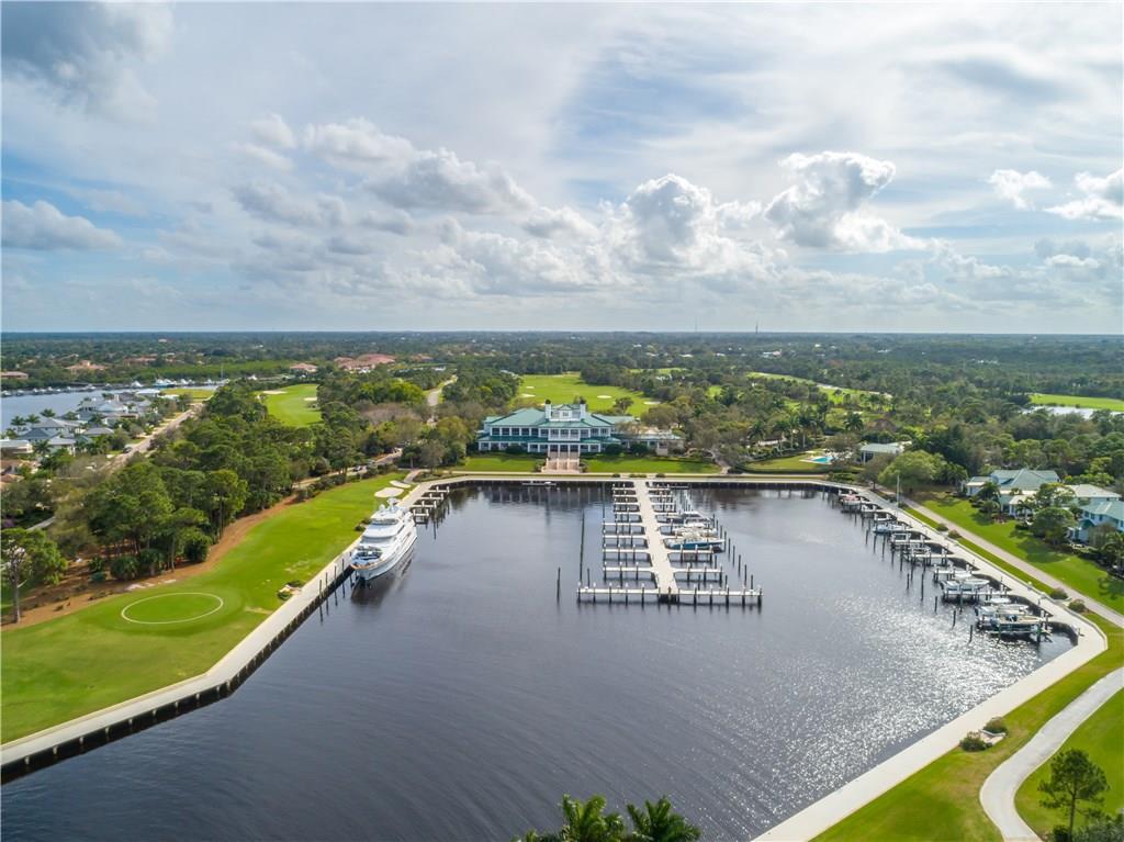 Floridian Golf Club - Residential