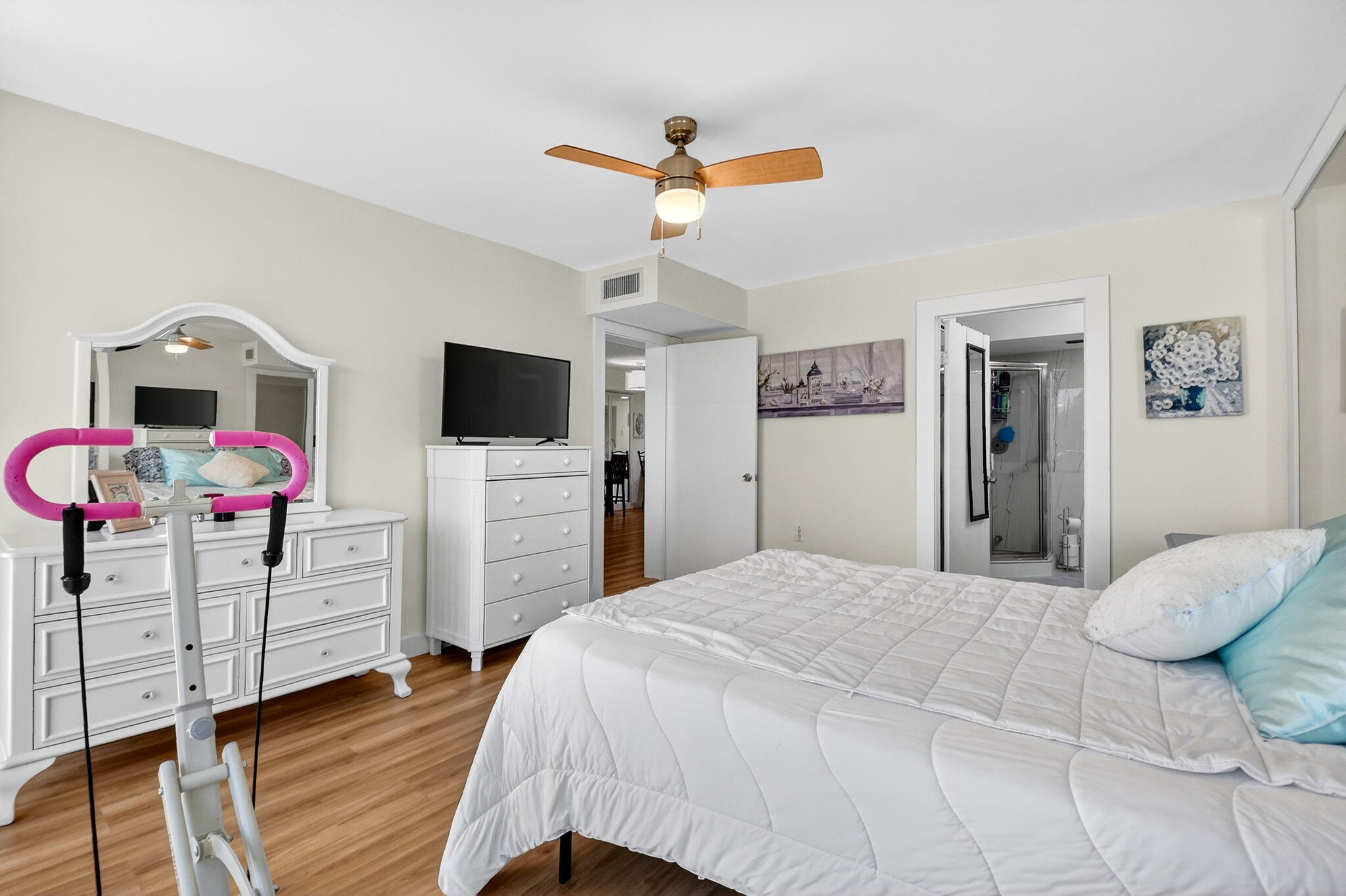 WHITEHALL VILLAGE - Residential Lease