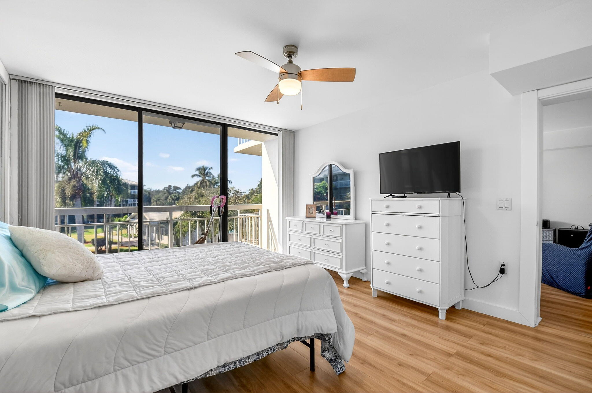 WHITEHALL VILLAGE - Residential Lease