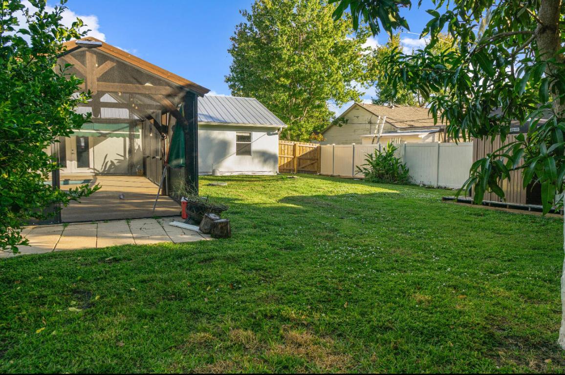 PORT ST LUCIE SECTION 30 - Residential Lease