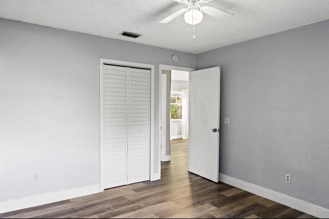 PORT ST LUCIE SECTION 30 - Residential Lease