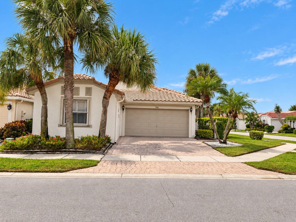 Photo of 7216 Whitfield Avenue, Boynton Beach, FL 33437 (MLS # B26083558)