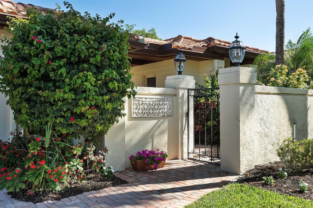 Photo of 5381 SE Merion Way, Stuart, FL 34997 (MLS # R11070725)