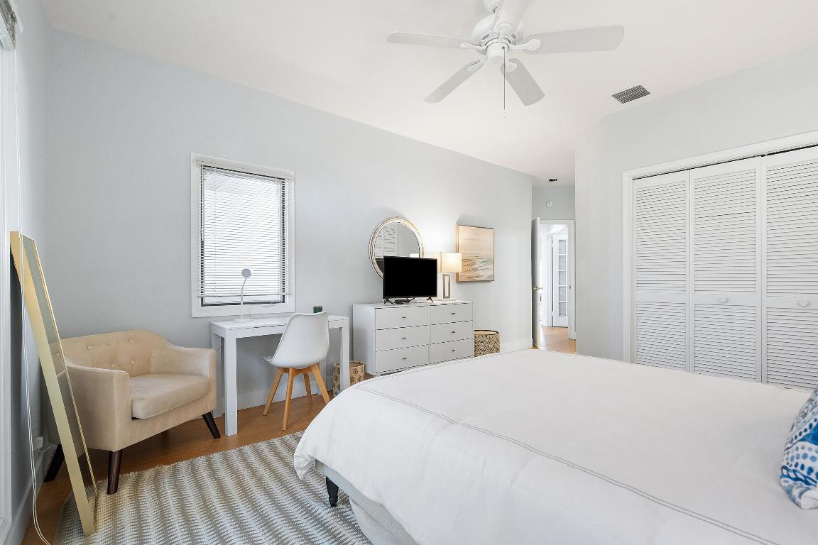 IRONWOOD IN MARINER SANDS - Residential