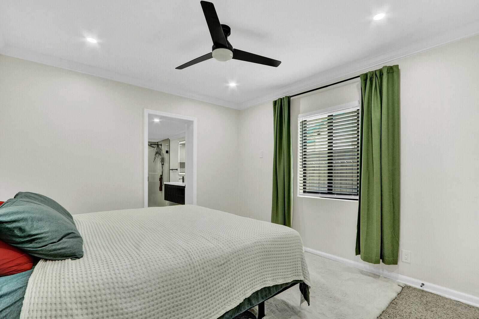 NORTH PALM BCH 3 - Residential