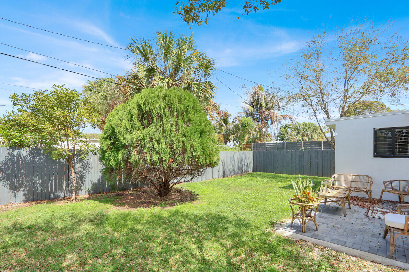 NORTH PALM BCH 3 - Residential