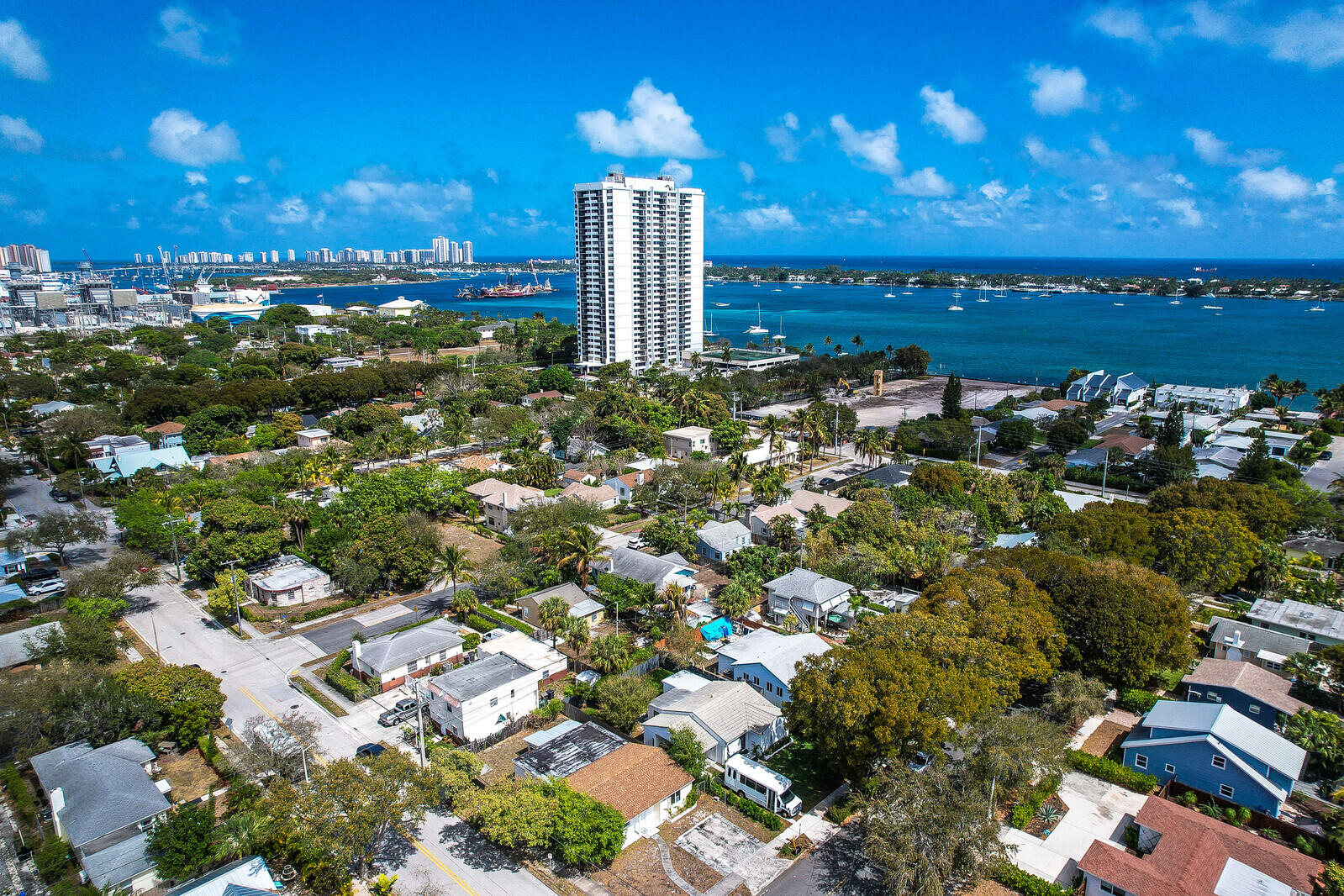 NORTH PALM BCH 3 - Residential