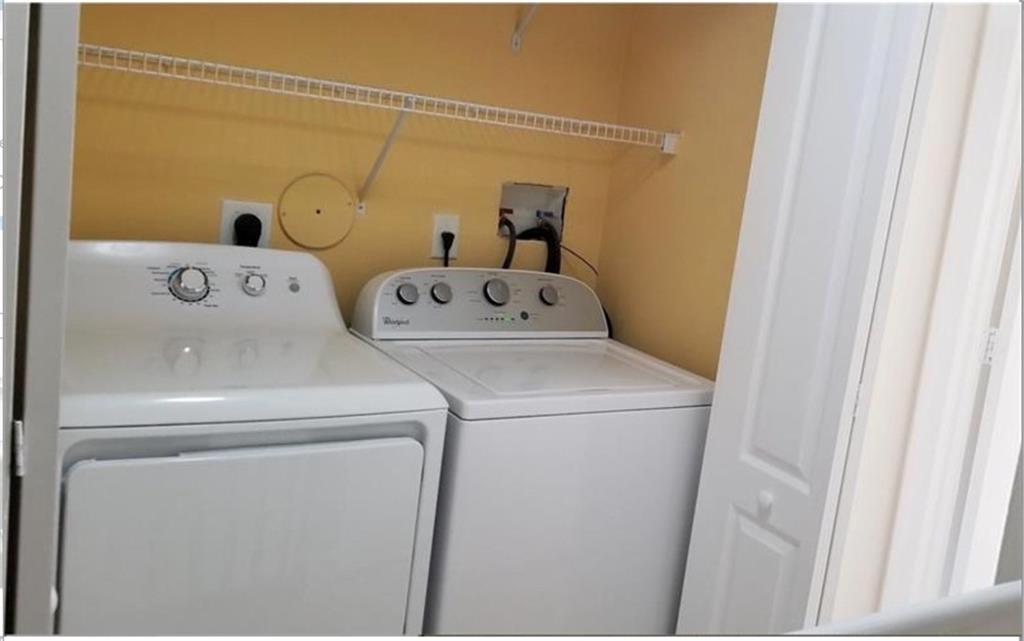 Sawgrass Exchange 165-2 - Residential Lease