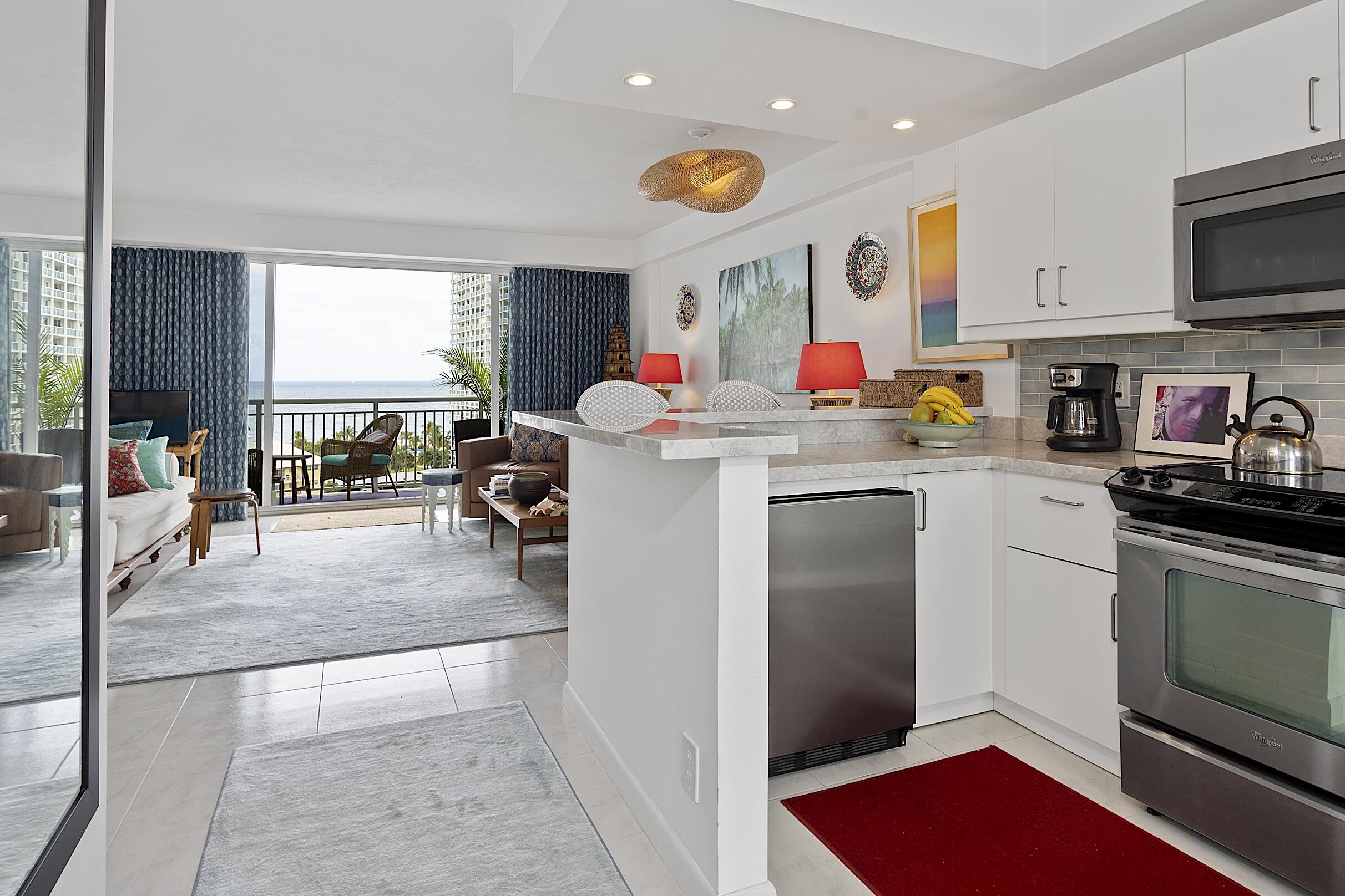 1920 S Ocean Drive 1207